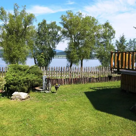 Comfortable Near Lake In Czech Republic Semesterbostad Černá v Pošumaví
